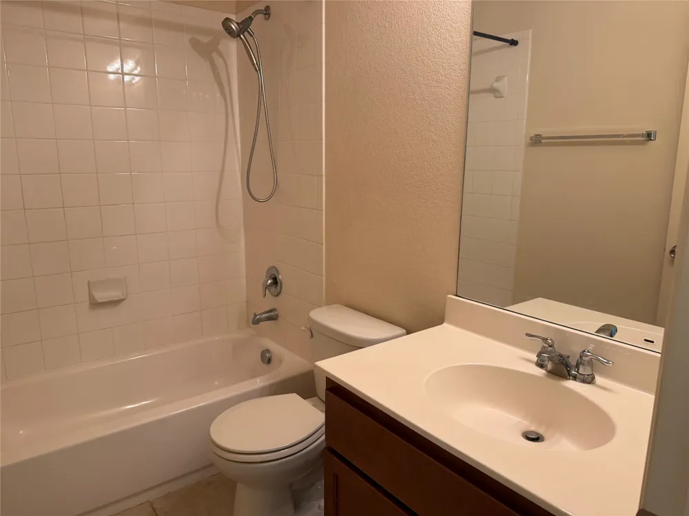 2410 Great Oaks Drive #701 Round Rock, TX 78681