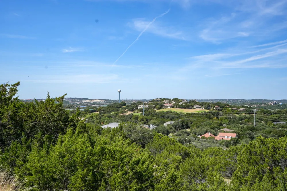 104 Piazza Vetta Drive Lakeway, TX 78734