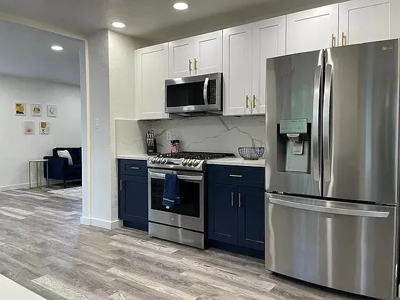 2502 Tracy Cove Leander, TX 78641