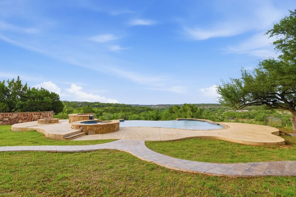 9805 Grand Summit Boulevard Dripping Springs, TX 78620