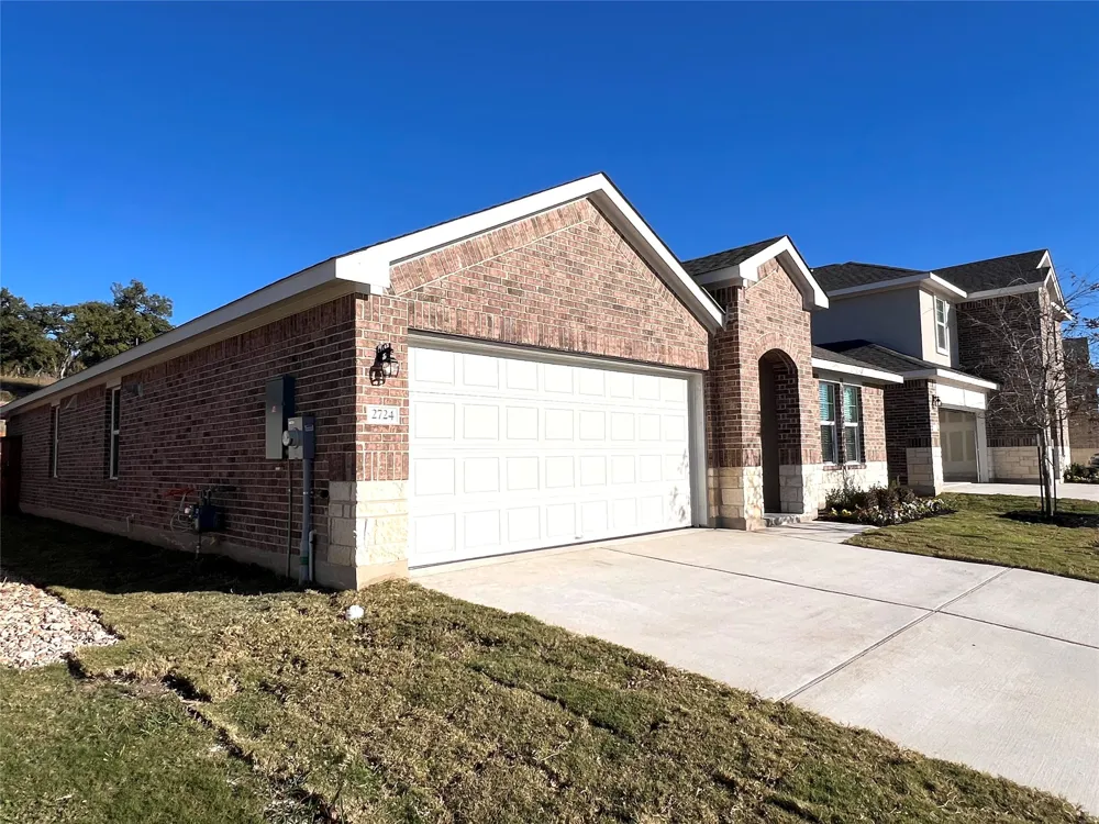 2724 Indian Clover Trail Leander, TX 78641