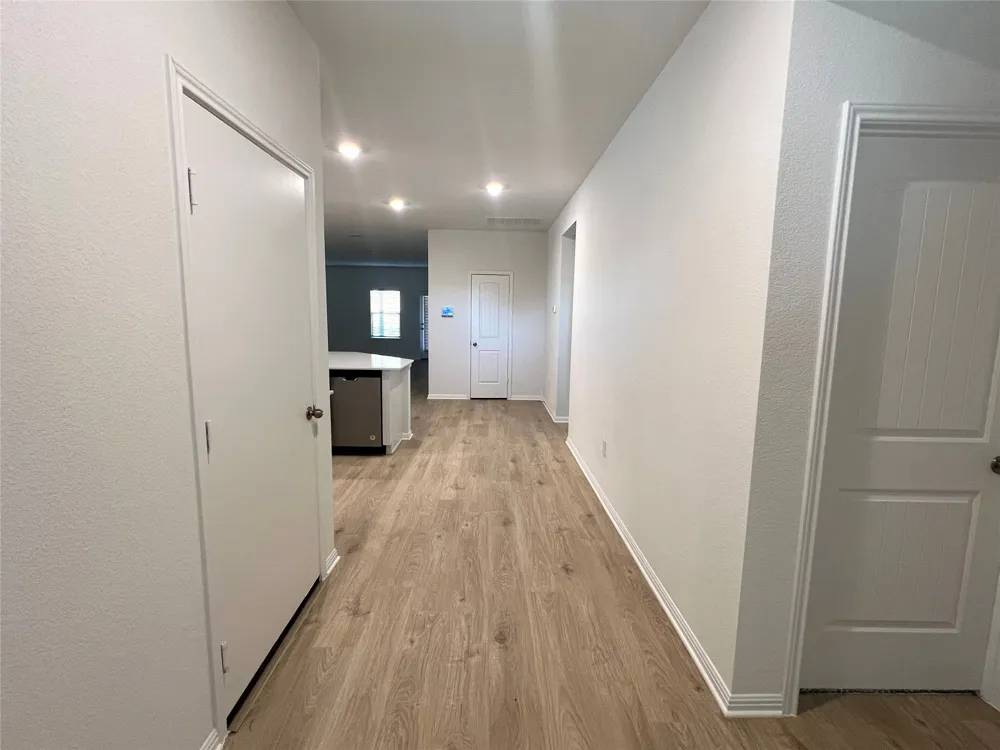 2724 Indian Clover Trail Leander, TX 78641