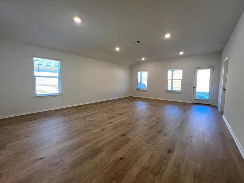 2724 Indian Clover Trail Leander, TX 78641