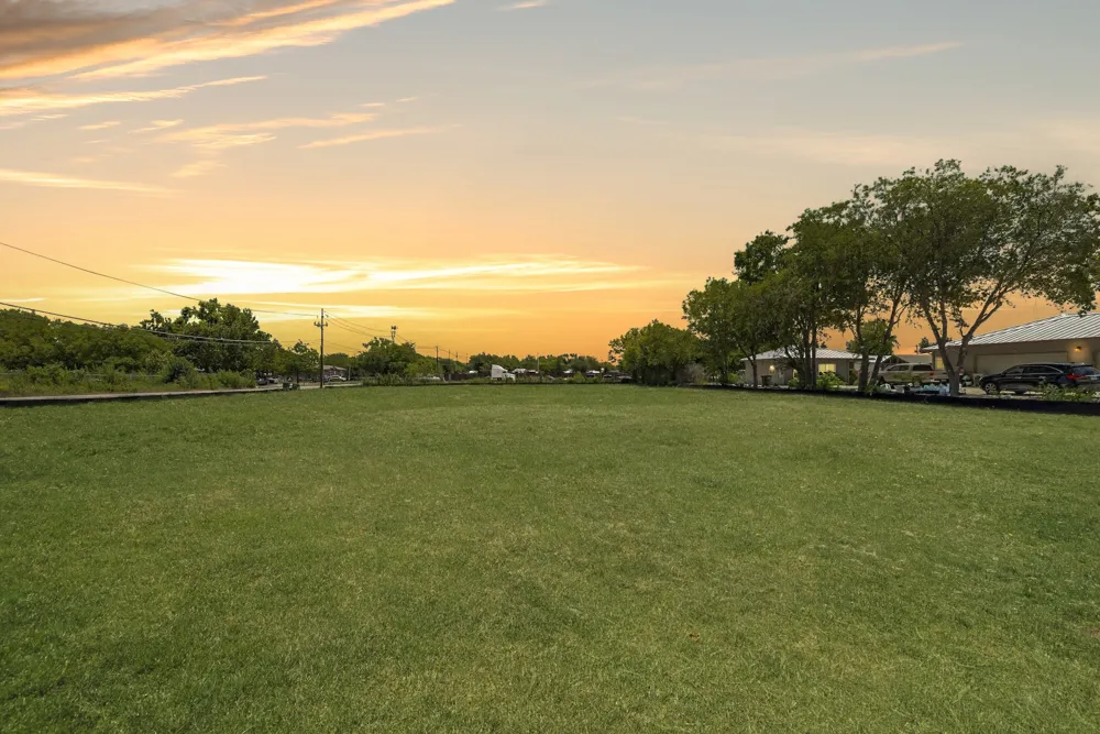 16409 Summit Drive Austin, TX 78728