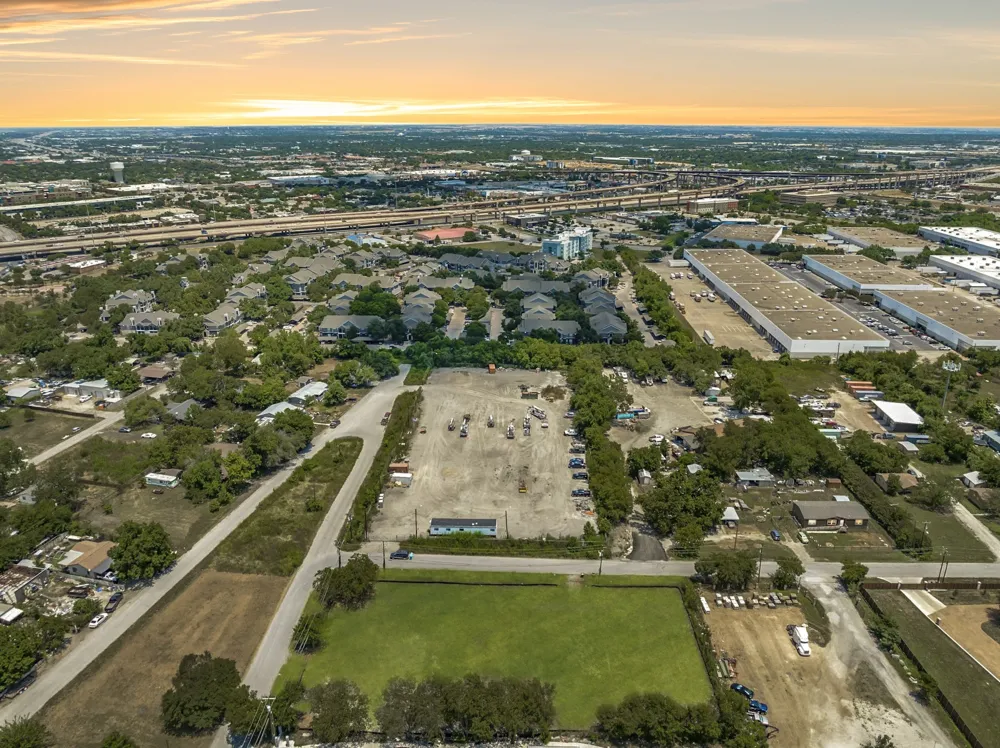 16409 Summit Drive Austin, TX 78728