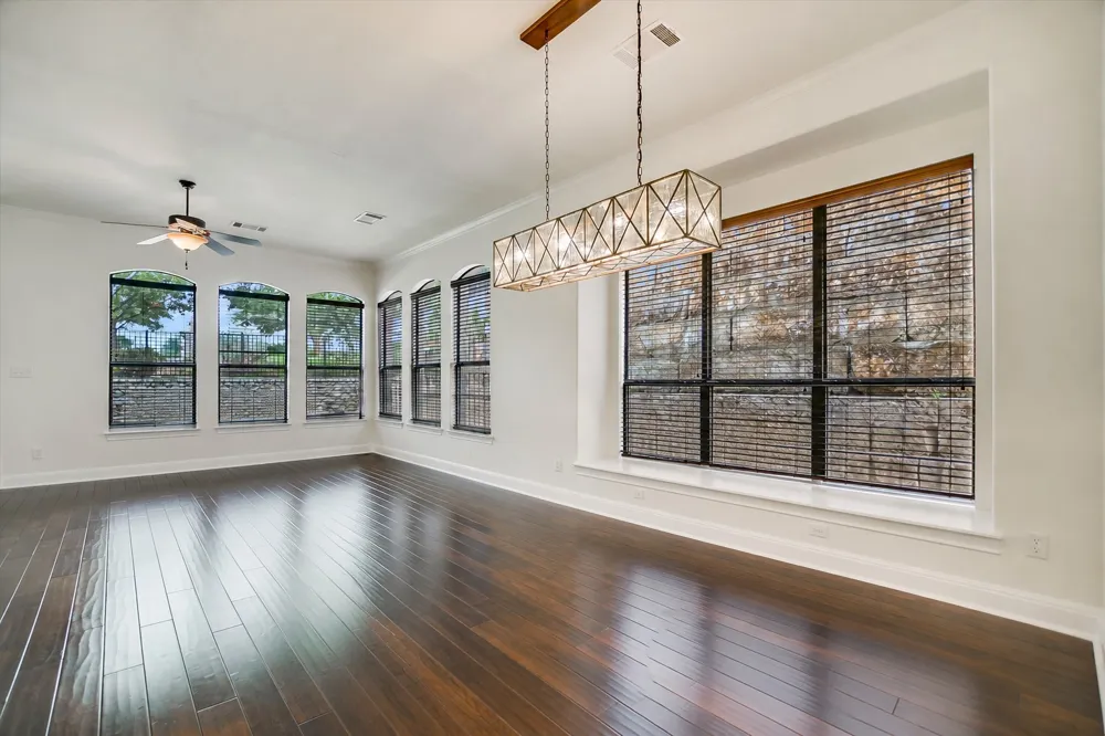 207 Enclave Circle Horseshoe Bay, TX 78657