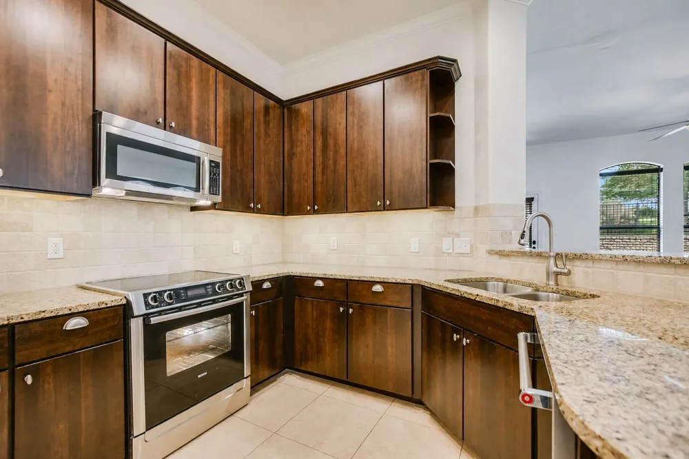 207 Enclave Circle Horseshoe Bay, TX 78657