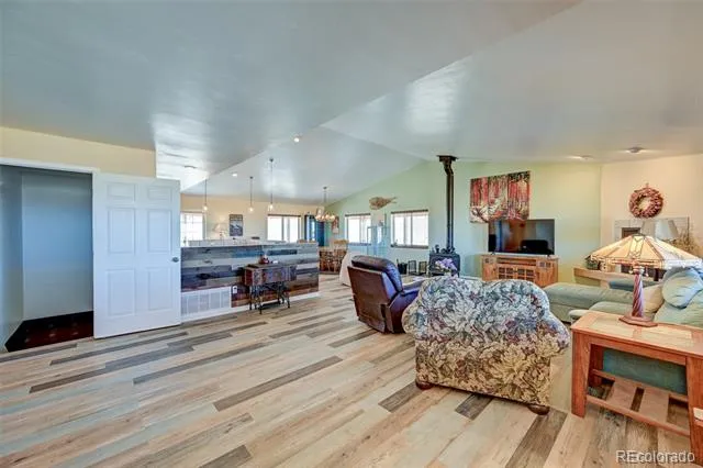 8608 Ranch Road Hartsel, CO 80449