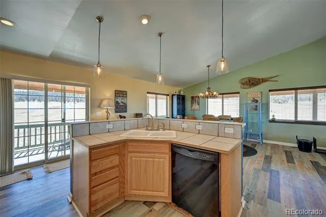 8608 Ranch Road Hartsel, CO 80449