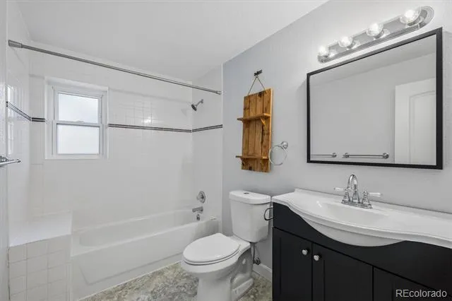 12869 W 68th Avenue Arvada, CO 80004