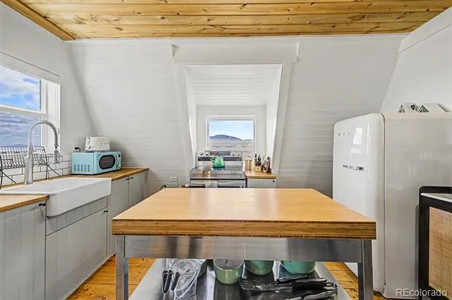 1365 Kokanee Road Fairplay, CO 80440