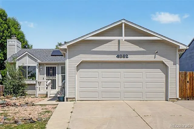 4882 S Genoa Street Centennial, CO 80015
