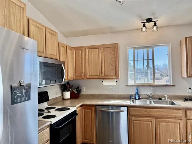 725 S Walsh Avenue Holyoke, CO 80734