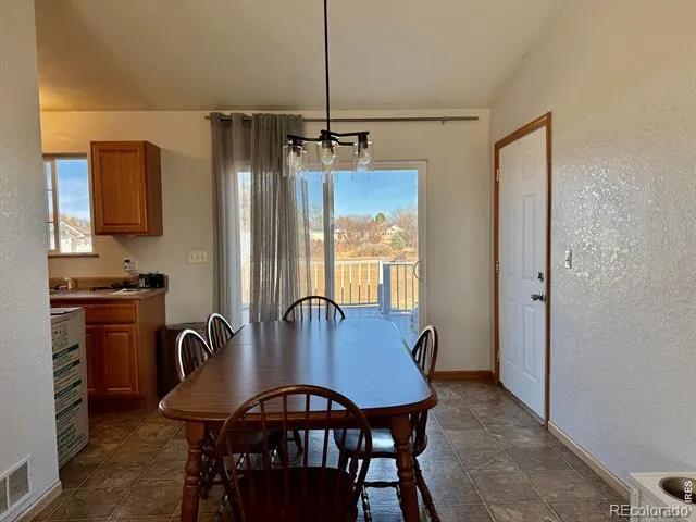 725 S Walsh Avenue Holyoke, CO 80734