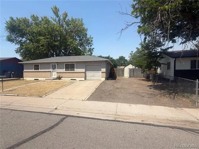 5559 Potomac Way Denver, CO 80239