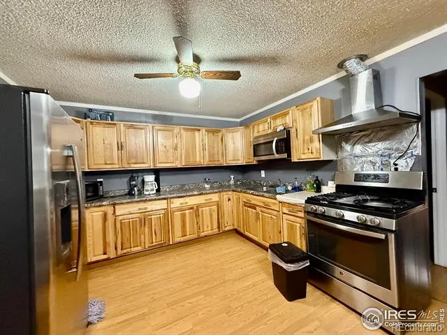 234 S Bowman Avenue Holyoke, CO 80734