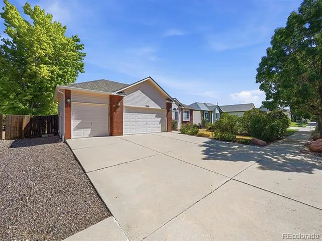2559 Jarett Drive Mead, CO 80542