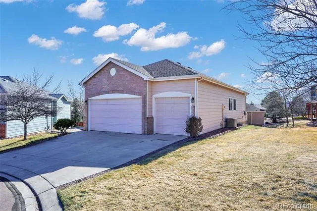 6225 Fencerail Heights Colorado Springs, CO 80919