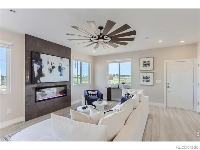 2840 Bear Springs Circle Longmont, CO 80503