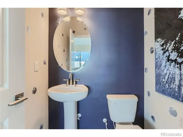 2840 Bear Springs Circle Longmont, CO 80503