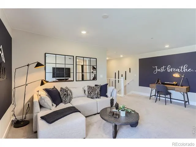 2840 Bear Springs Circle Longmont, CO 80503