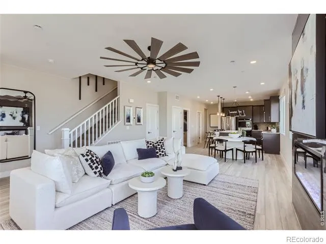 2840 Bear Springs Circle Longmont, CO 80503