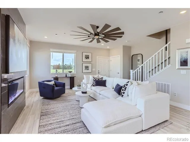 2840 Bear Springs Circle Longmont, CO 80503
