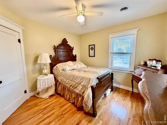 324 S Bowman Avenue Holyoke, CO 80734