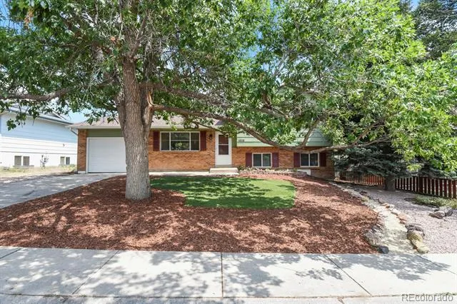 1835 Winnebago Road Colorado Springs, CO 80915