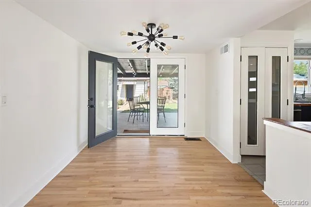 794 Galena Street Aurora, CO 80010