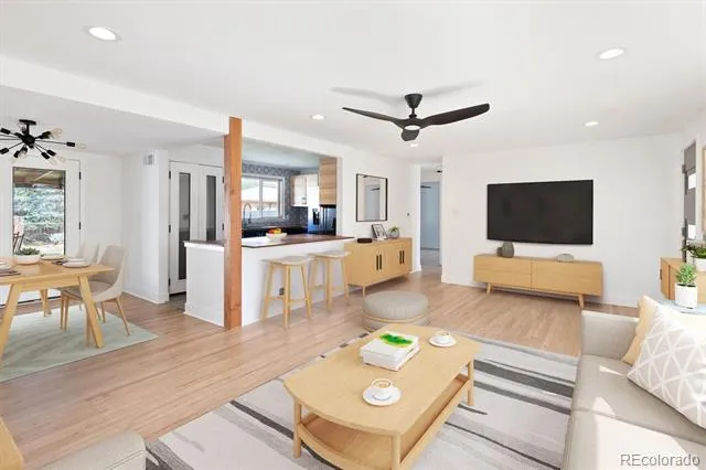 794 Galena Street Aurora, CO 80010