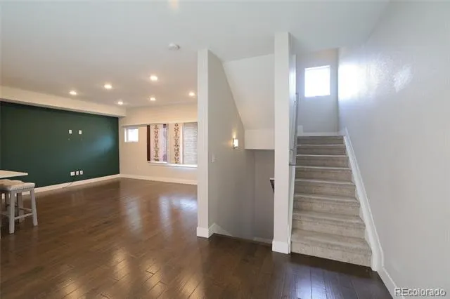 1373 Knox Court Denver, CO 80204