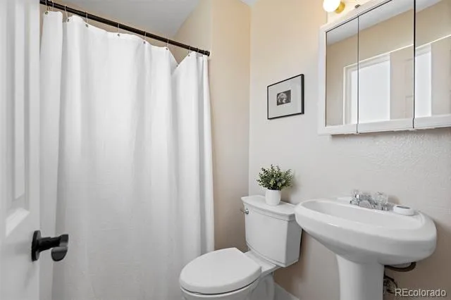 11724 Claude Court Northglenn, CO 80233