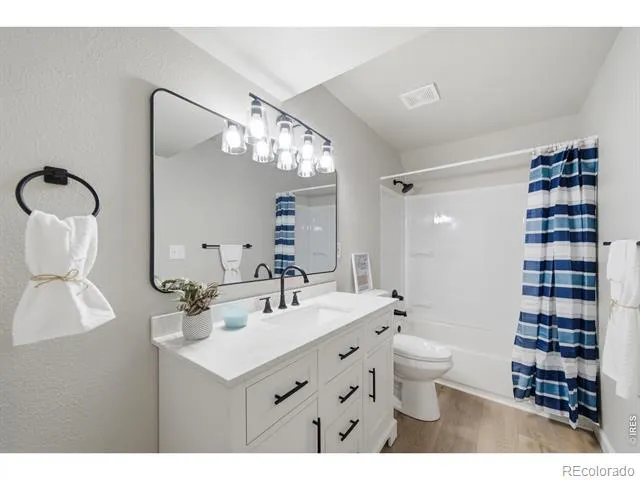 4221 Lake Mead Drive Greeley, CO 80634