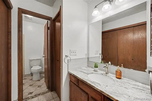 8376 S Upham Way #108 Littleton, CO 80128