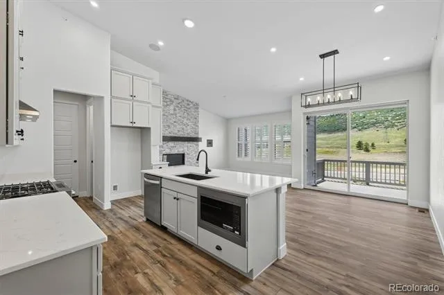 11841 Canyon Avenue Littleton, CO 80127