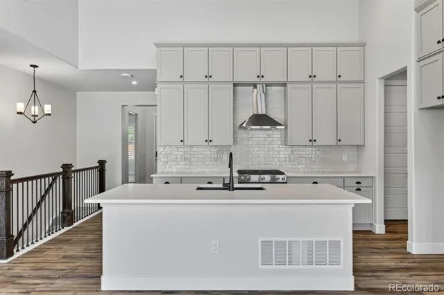 11841 Canyon Avenue Littleton, CO 80127