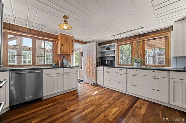28894 Corkwood Lane Evergreen, CO 80439