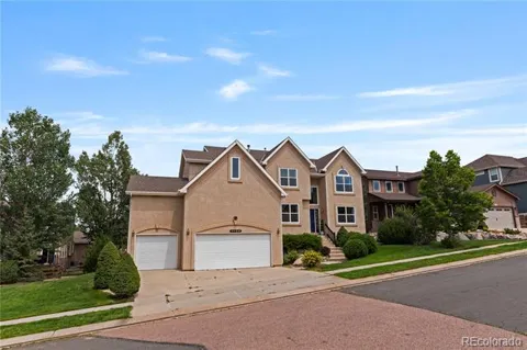 1136 Vista Oaks Drive