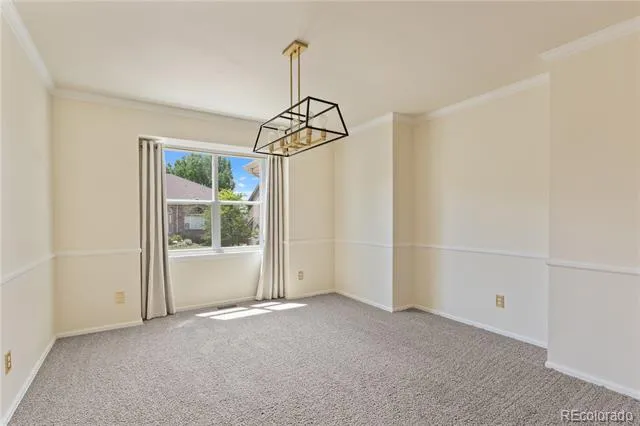 1136 Vista Oaks Drive Colorado Springs, CO 80921