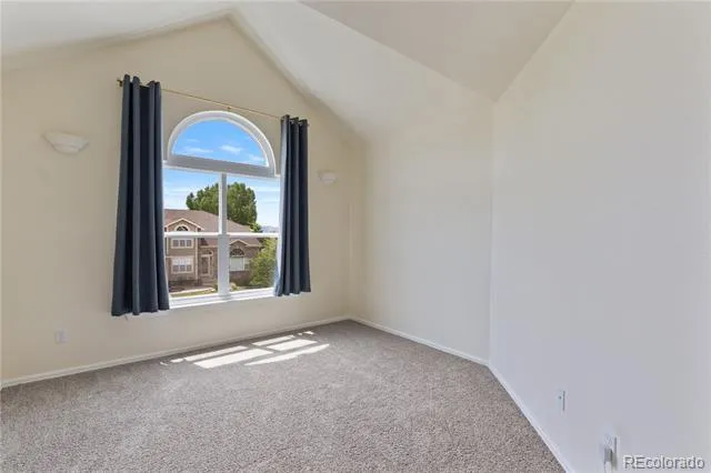 1136 Vista Oaks Drive Colorado Springs, CO 80921