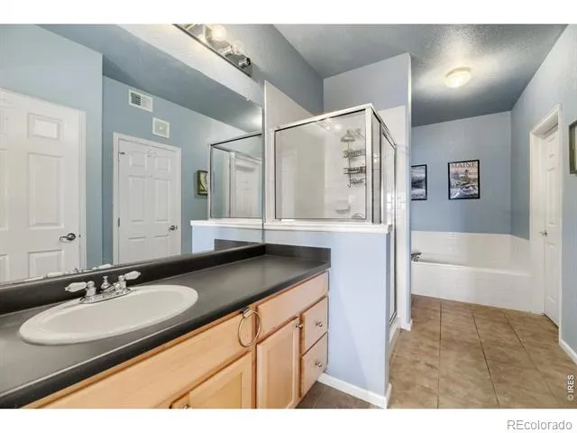 1703 Whitehall Drive #7i Longmont, CO 80504