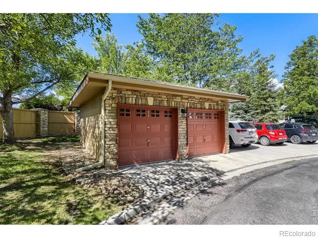 1703 Whitehall Drive #7i Longmont, CO 80504