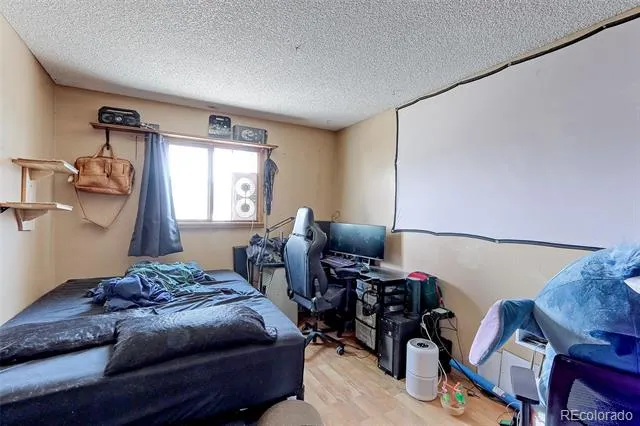 1083 Milky Way Thornton, CO 80260