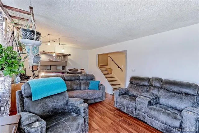1083 Milky Way Thornton, CO 80260