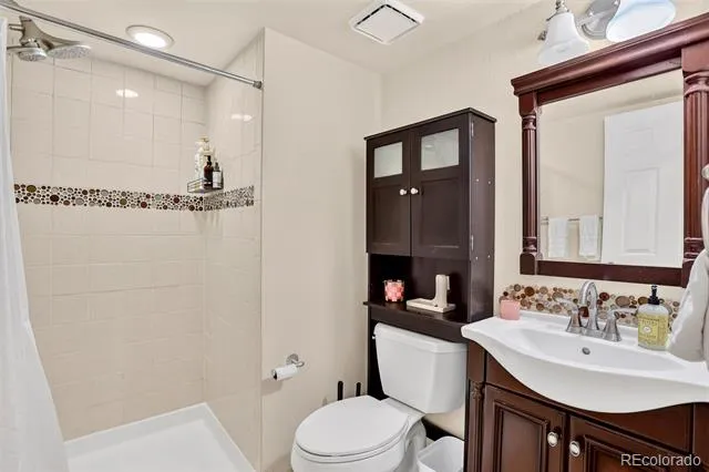4120 S Ireland Court Aurora, CO 80013