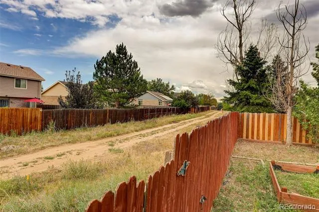 4120 S Ireland Court Aurora, CO 80013