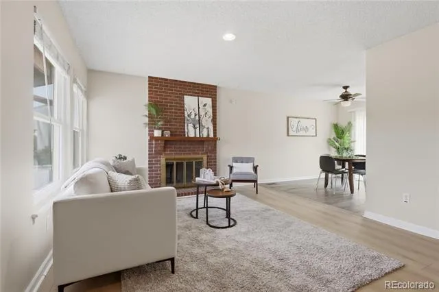4100 S Laredo Way Aurora, CO 80013
