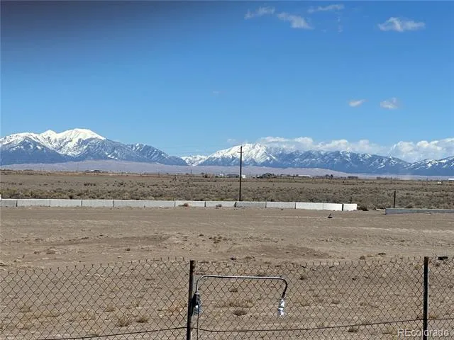 4839 Lane 5 Mosca, CO 81146
