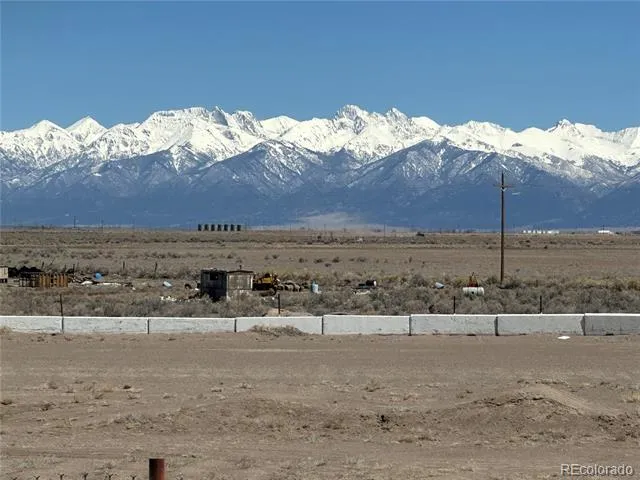 4839 Lane 5 Mosca, CO 81146